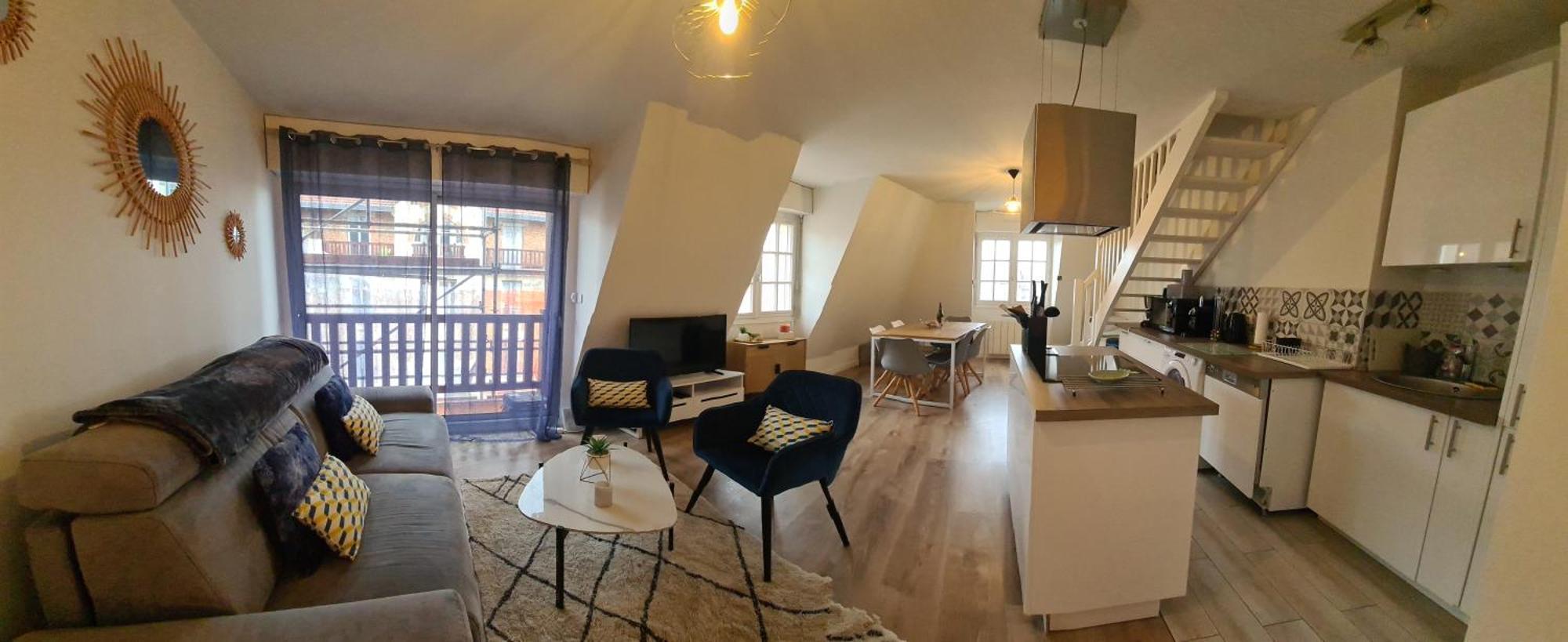 Duplex Au Coeur De Deauville Avec Vue Imprenable Et Parking Prive Eksteriør bilde